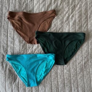 aerie Ribbed Bikini Bottoms in Brown, Forest Green & Teal